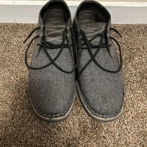 Men’s Chukka Style boots